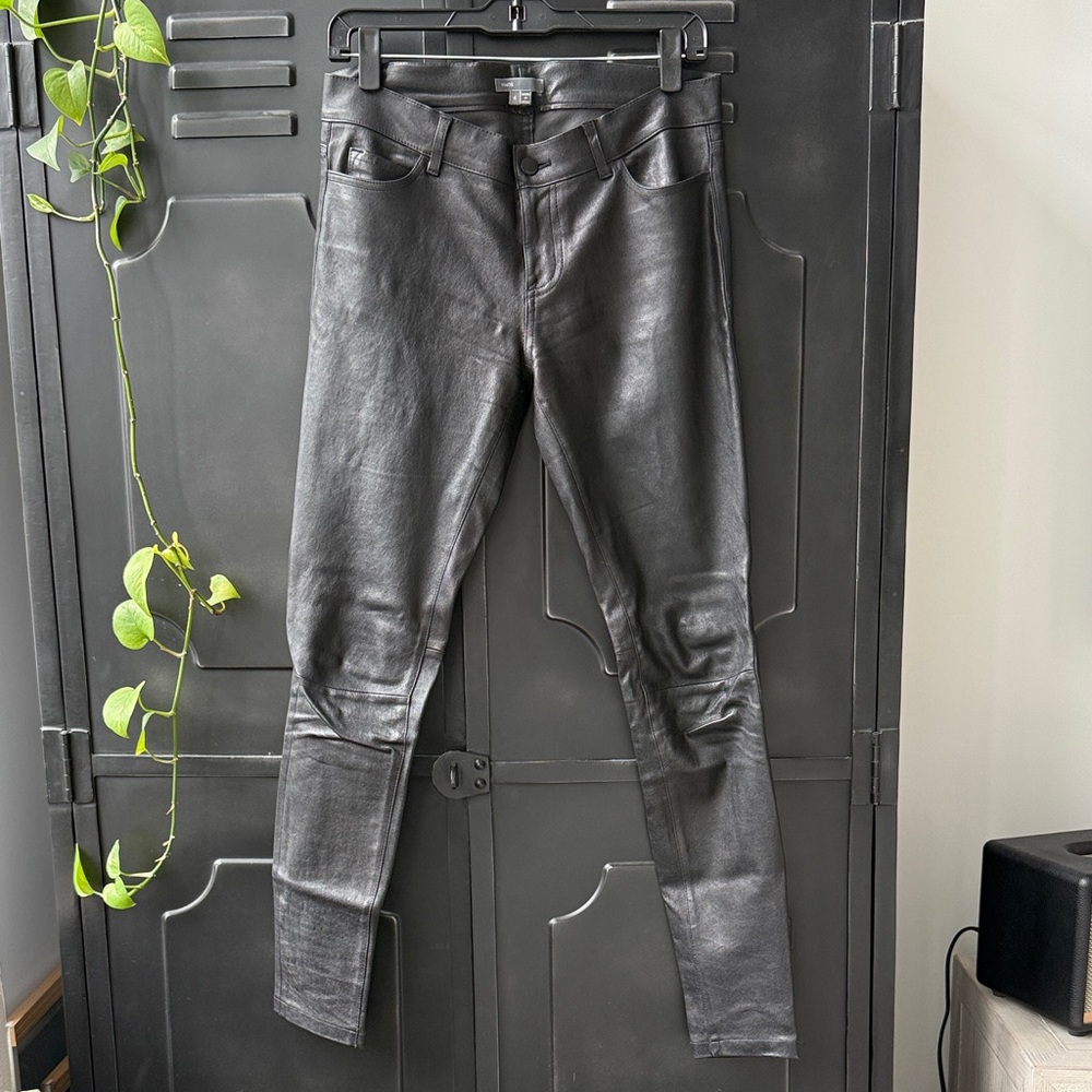Vince Women’s Black Real Leather Low-Rise Skinny Jeans, fits like size 6